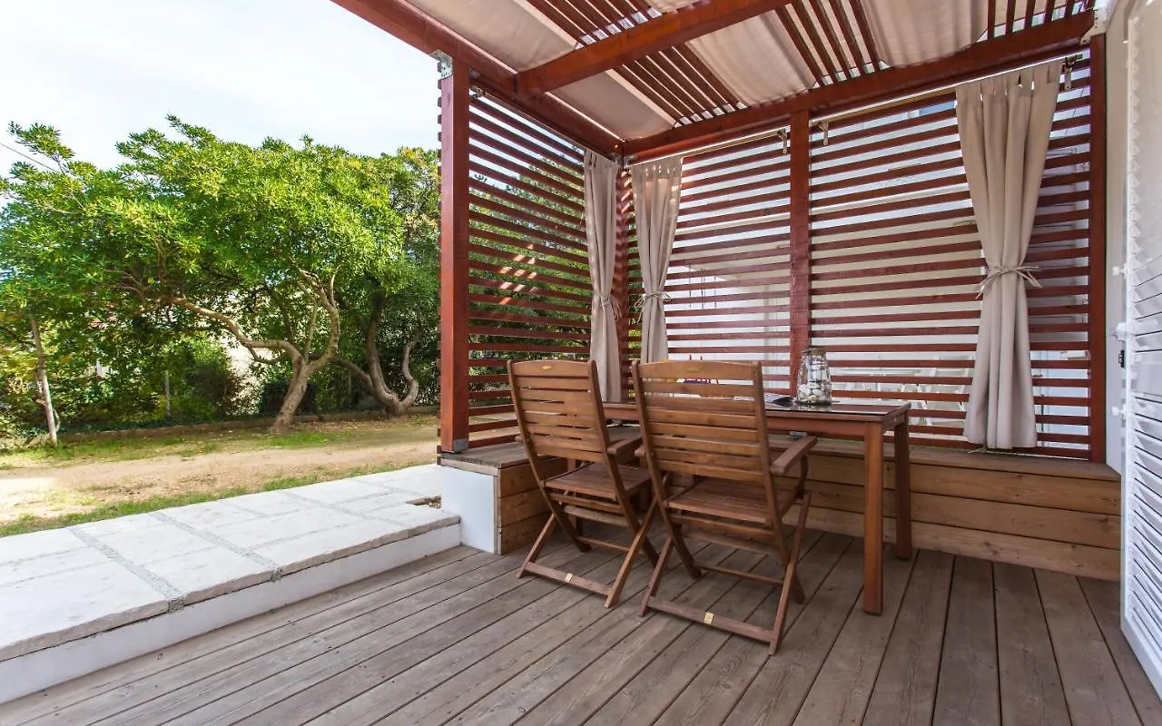 Happy Apartments Baska